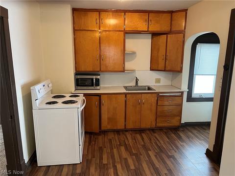 45819 Telegraph Rd, Elyria, OH 44035 photo 2