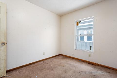 111 Madison St, Elyria, OH 44035 photo 11