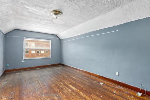 111 Madison St, Elyria, OH 44035 photo 13