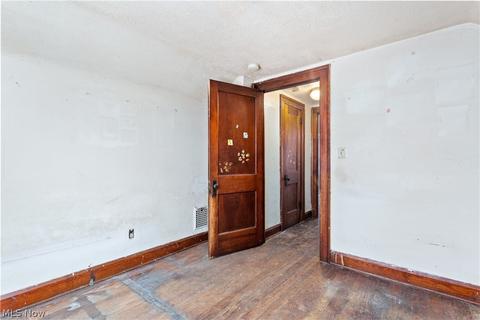 111 Madison St, Elyria, OH 44035 photo 16