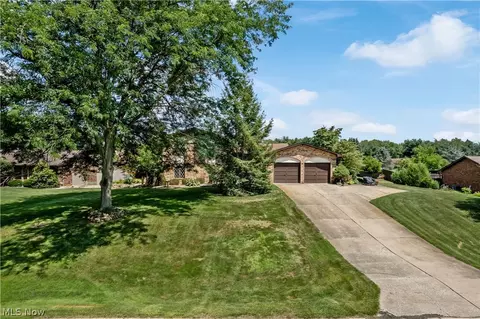 2648 Connecticut Ct, Uniontown, OH 44685