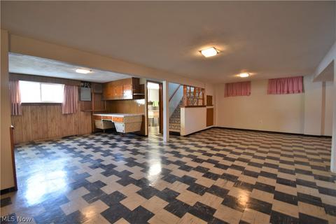 581 Ruth Dr, Hubbard, OH 44425 photo 28