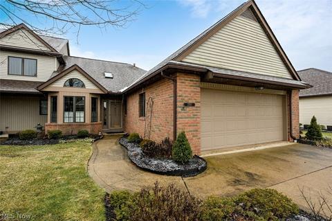 2550 River Downs, Stow, OH 44224 photo 1