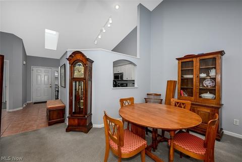 2550 River Downs, Stow, OH 44224 photo 9
