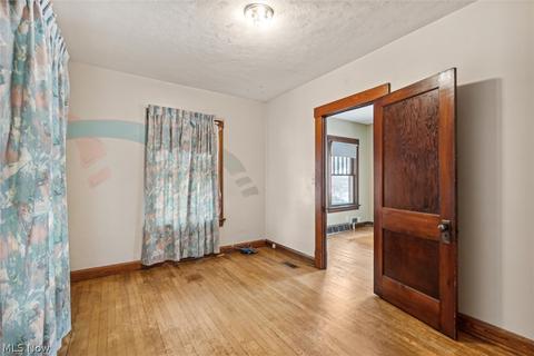 364 High St, Elyria, OH 44035 photo 18