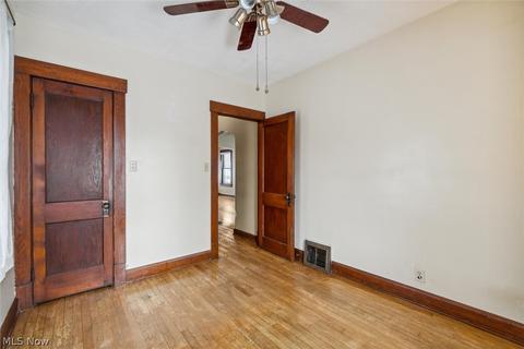 364 High St, Elyria, OH 44035 photo 16