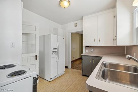 364 High St, Elyria, OH 44035 photo 14