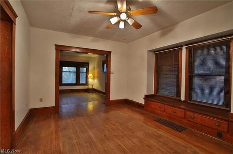 169 E Bridge St, Berea, OH 44017 photo 7