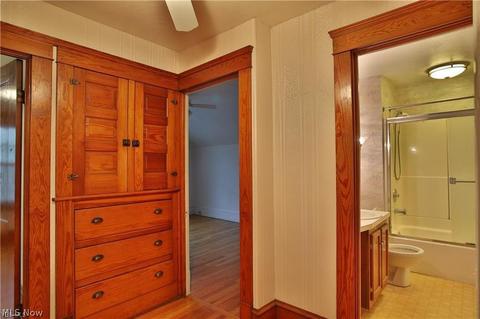 169 E Bridge St, Berea, OH 44017 photo 9