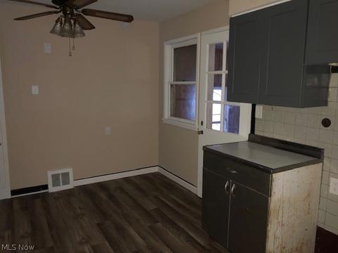 1421 Mapleview Dr, Seven Hills, OH 44131 photo 9