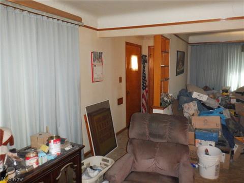 5560 E 141st St, Maple Heights, OH 44137 photo 3