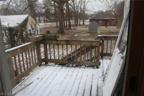 835 Myrtle Ave, Ashtabula, OH 44004 photo 9