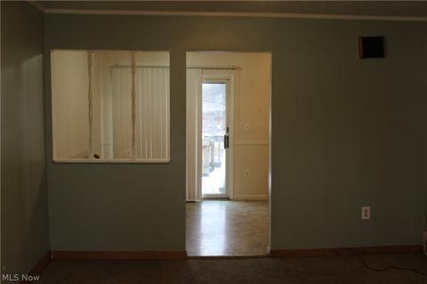835 Myrtle Ave, Ashtabula, OH 44004 photo 17