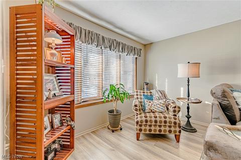 6482 State Rd #E17, Parma, OH 44134 photo 7