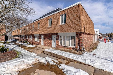 6482 State Rd #E17, Parma, OH 44134 photo 1