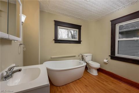 3027 Glen Pl NW, Canton, OH 44708 photo 10