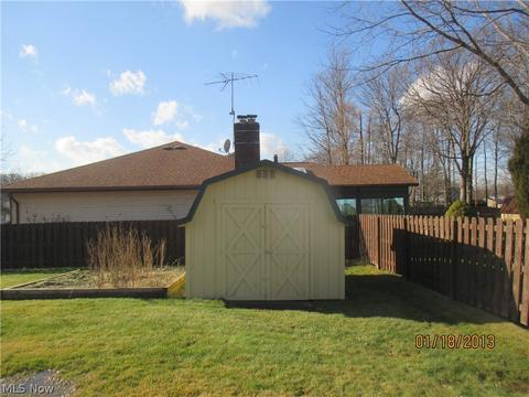 7020 E Parkview Dr, Parma, OH 44134 photo 29