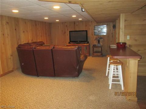 7020 E Parkview Dr, Parma, OH 44134 photo 22