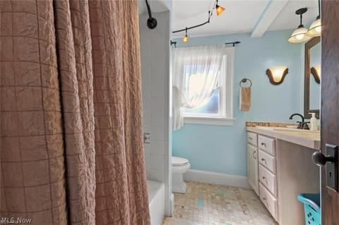 248 Center St, Struthers, OH 44471 photo 11