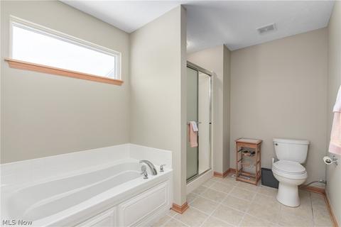 7635 Falling Leaf Dr, Seven Hills, OH 44131 photo 23