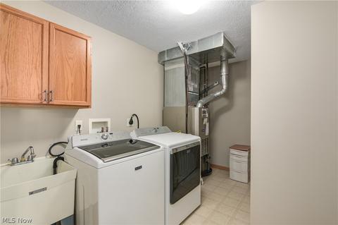 7635 Falling Leaf Dr, Seven Hills, OH 44131 photo 25