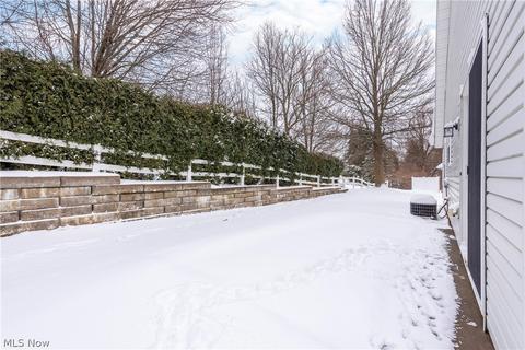 7635 Falling Leaf Dr, Seven Hills, OH 44131 photo 30