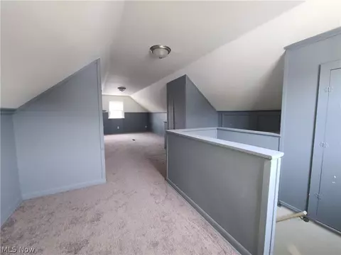 482 9th St, Elyria, OH 44035 photo 16