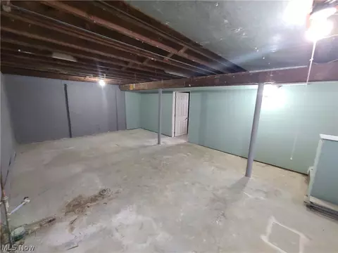 482 9th St, Elyria, OH 44035 photo 21