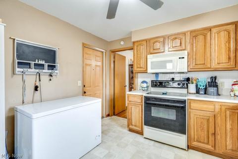 361 University Ave, Elyria, OH 44035 photo 12