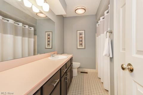 33299 Seneca Dr, Solon, OH 44139 photo 27