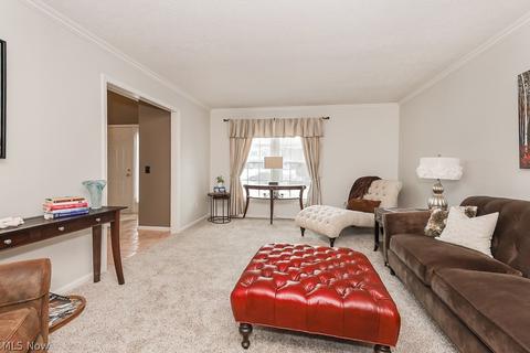33299 Seneca Dr, Solon, OH 44139 photo 4