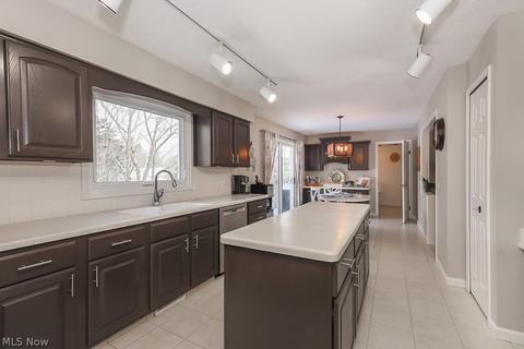 33299 Seneca Dr, Solon, OH 44139 photo 10