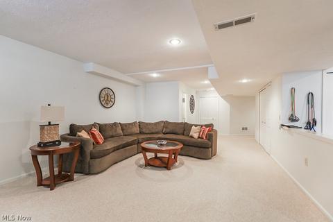 33299 Seneca Dr, Solon, OH 44139 photo 30