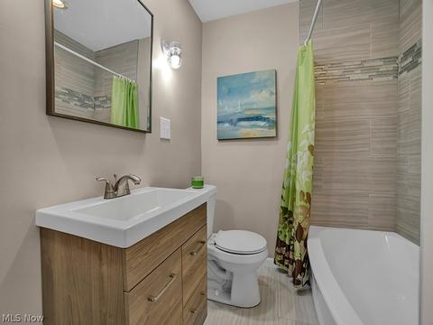 160 E 267th St, Euclid, OH 44132 photo 22