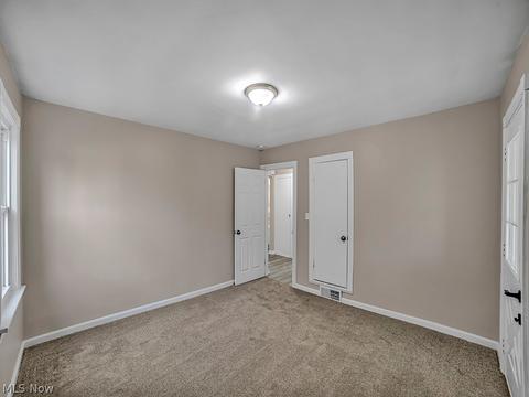 160 E 267th St, Euclid, OH 44132 photo 17