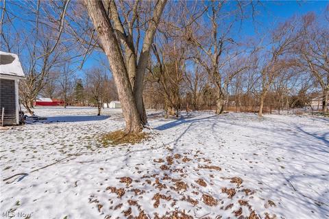 243 Mapleview Dr, Seven Hills, OH 44131 photo 32