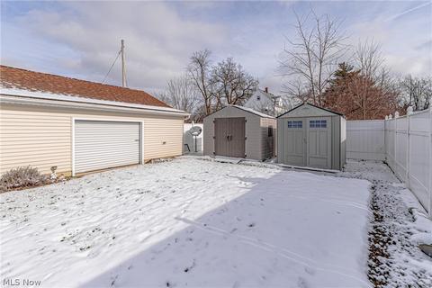 316 Bond St, Elyria, OH 44035 photo 20