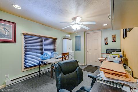 316 Bond St, Elyria, OH 44035 photo 8