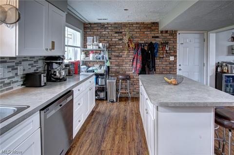 40921 Parsons Rd, Lagrange, OH 44050 photo 4