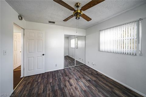 1653 Herkender Ave, Akron, OH 44310 photo 20