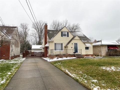 234 E 280th St, Euclid, OH 44132 photo 2