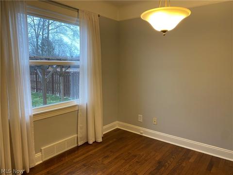 234 E 280th St, Euclid, OH 44132 photo 9