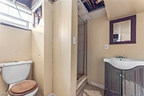 16575 Libby Rd, Maple Heights, OH 44137 photo 31