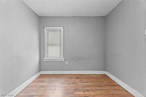 16575 Libby Rd, Maple Heights, OH 44137 photo 19