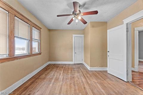 16575 Libby Rd, Maple Heights, OH 44137 photo 21