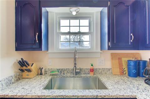 407 E Line St, Minerva, OH 44657 photo 15