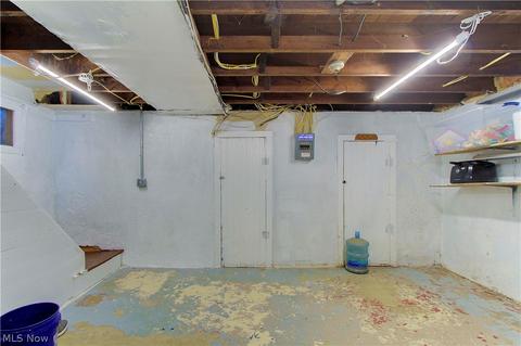 407 E Line St, Minerva, OH 44657 photo 25