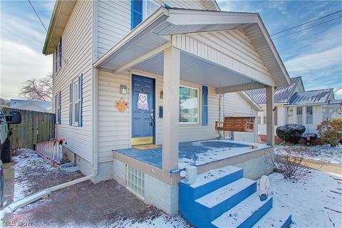 407 E Line St, Minerva, OH 44657 photo 4