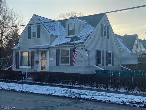 14520 Corridon Ave, Maple Heights, OH 44137 photo 6