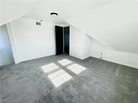 6510 Kenneth Ave, Parma, OH 44129 photo 15